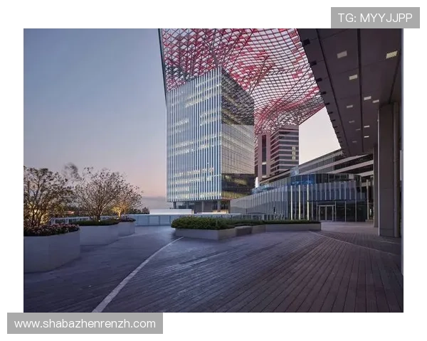 新加坡云顶世界赌场的楼层高度和整体高度，了解其宏伟的建筑结构